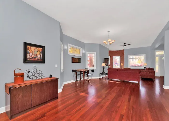Beautiful 6-bedroom, Private Mansion With Hot Tub *
